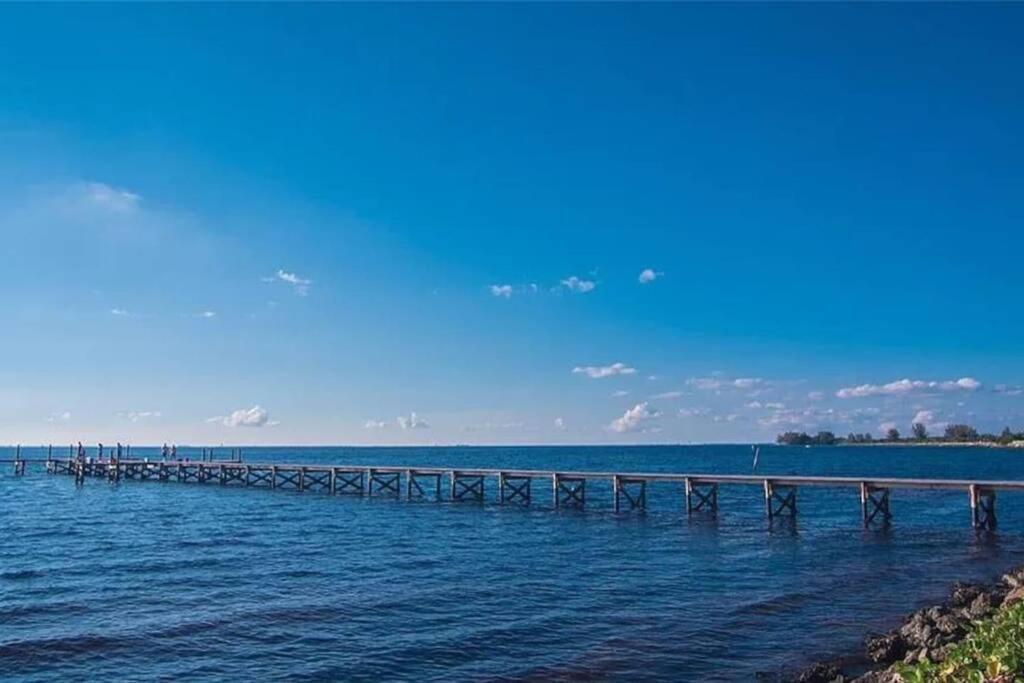 רסקין Bay View, Studio206, Beach Steps Away! Pool+Wifi מראה חיצוני תמונה