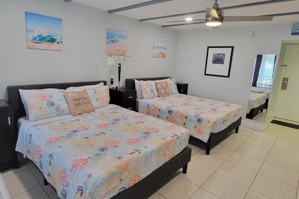 רסקין Bay View, Studio206, Beach Steps Away! Pool+Wifi מראה חיצוני תמונה